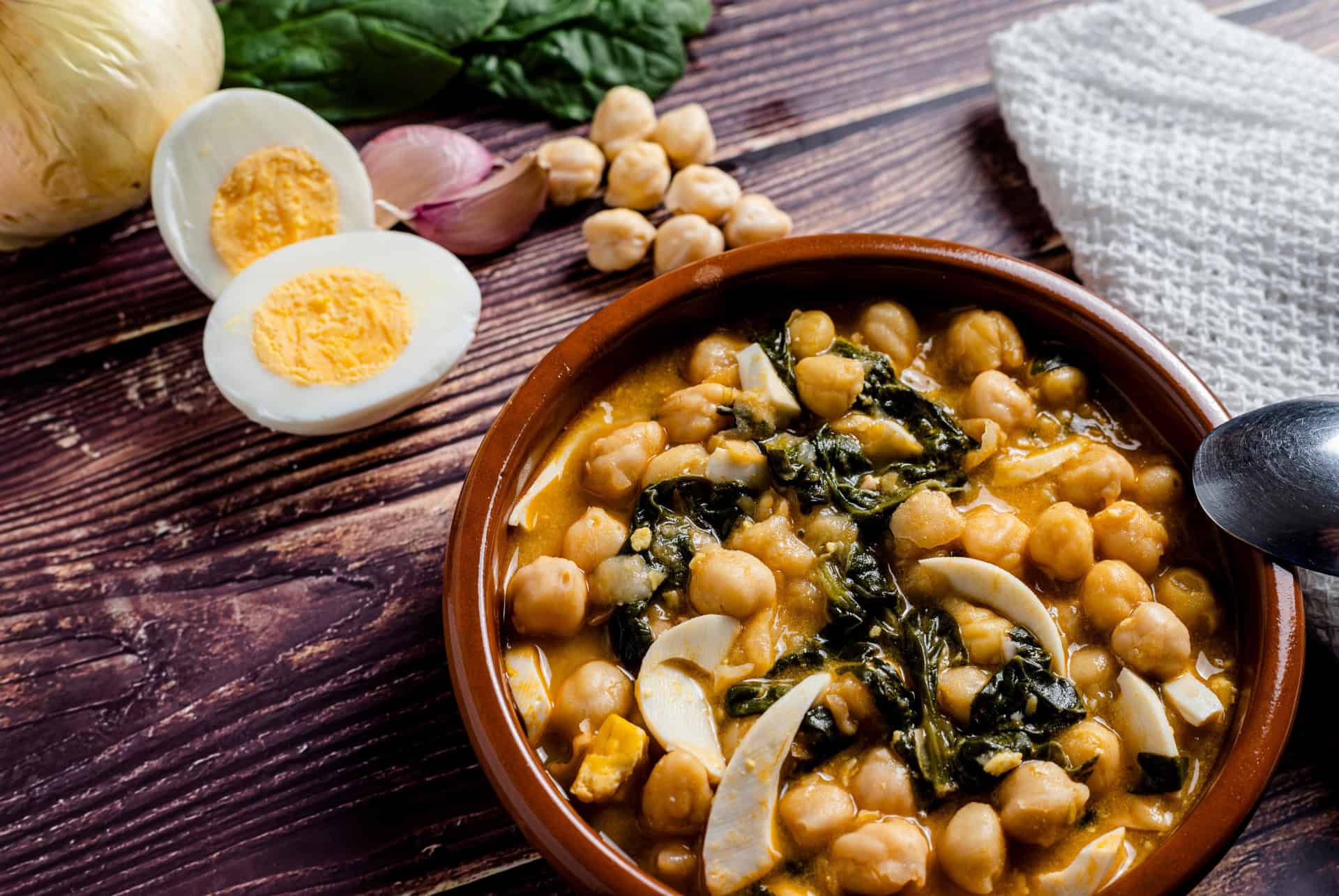 epinards aux pois chiches specialites culinaires