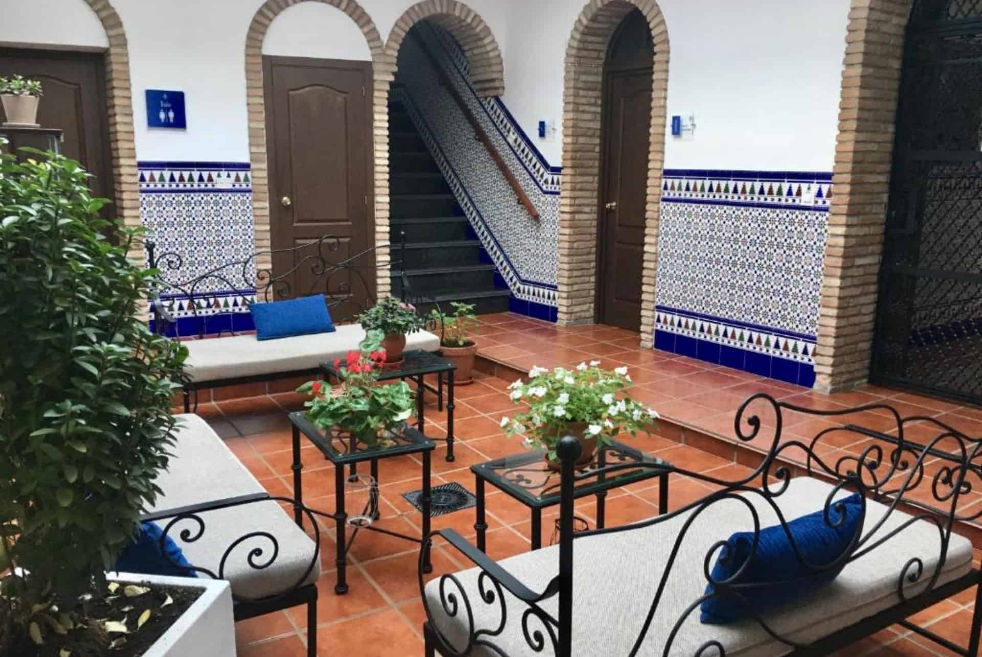 patio de la plateria ou dormir a cordoue