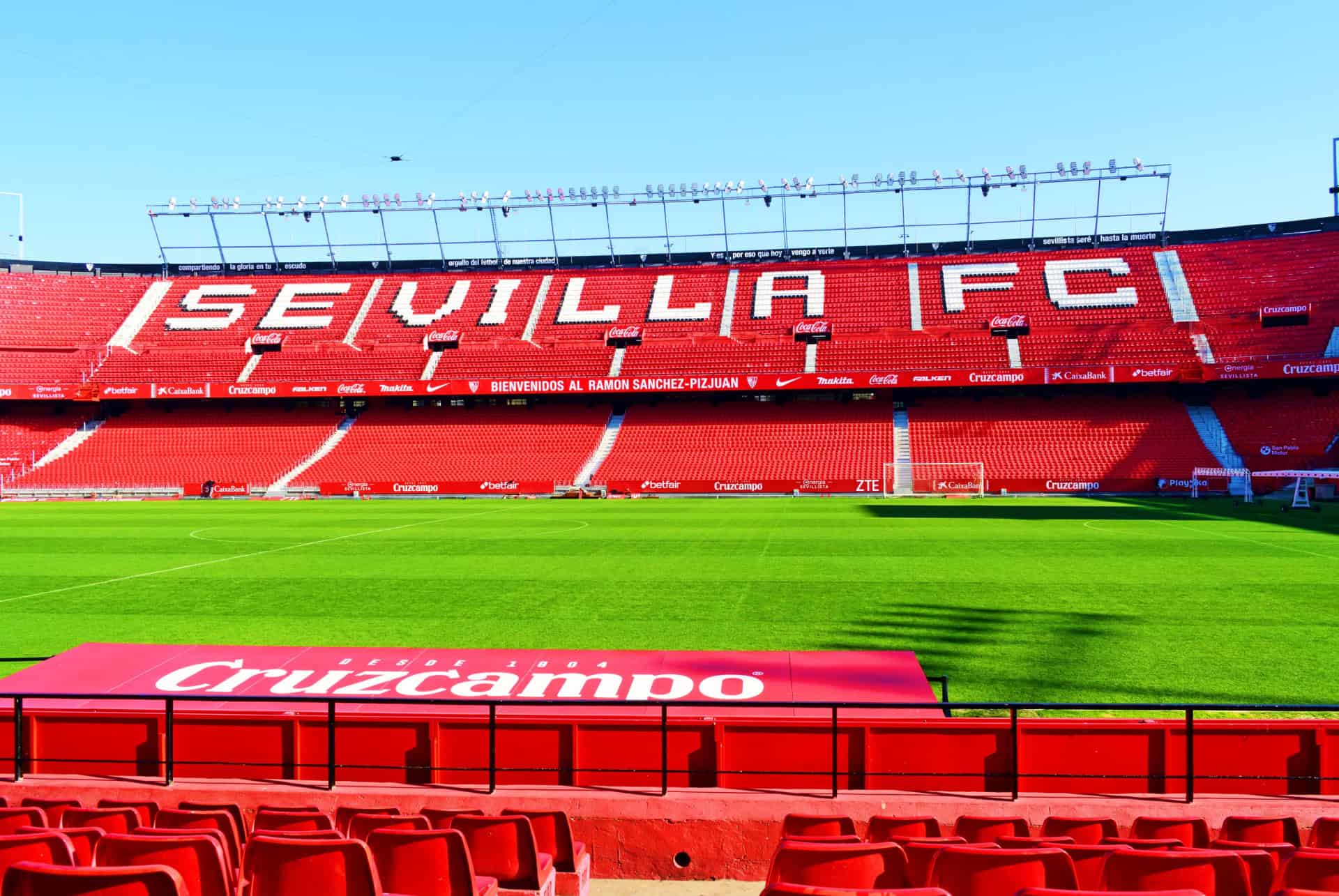 stade ramon sanchez pizjuan