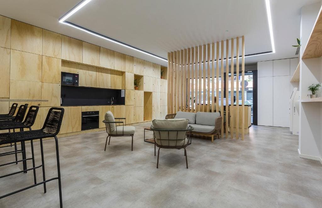 urban cube hostel seville