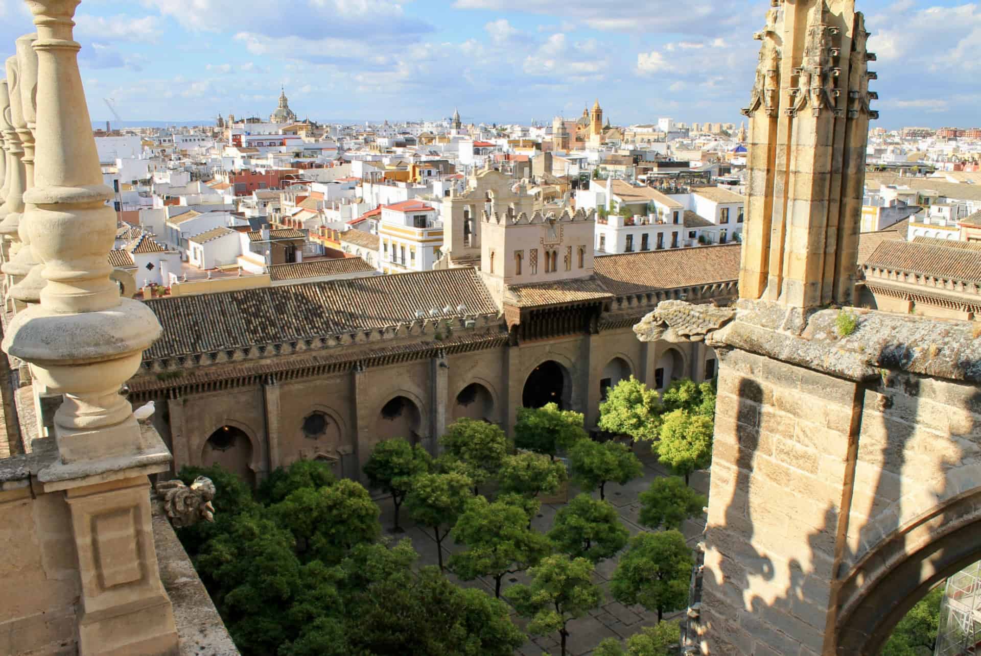 alcazar de seville