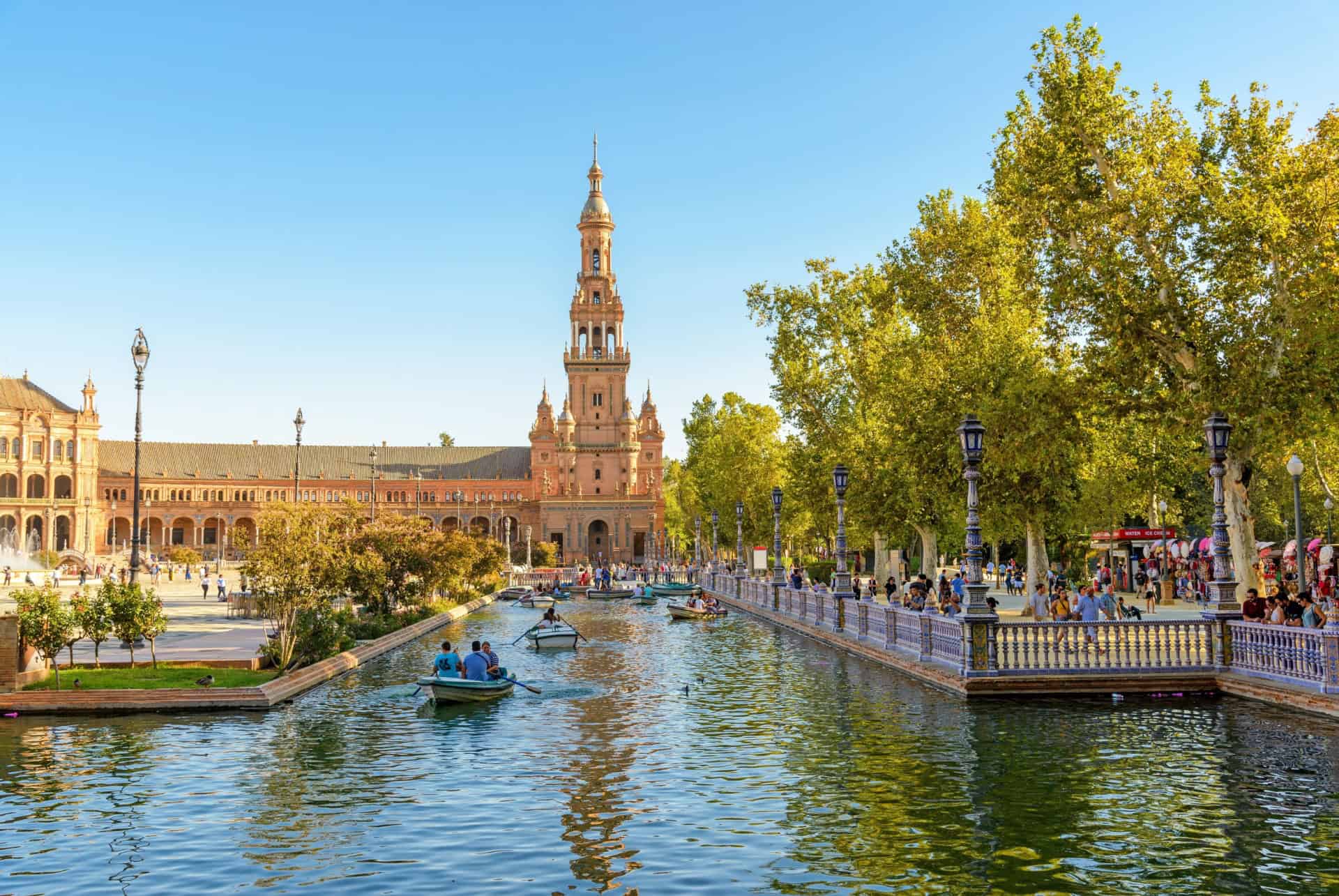 octobre a seville