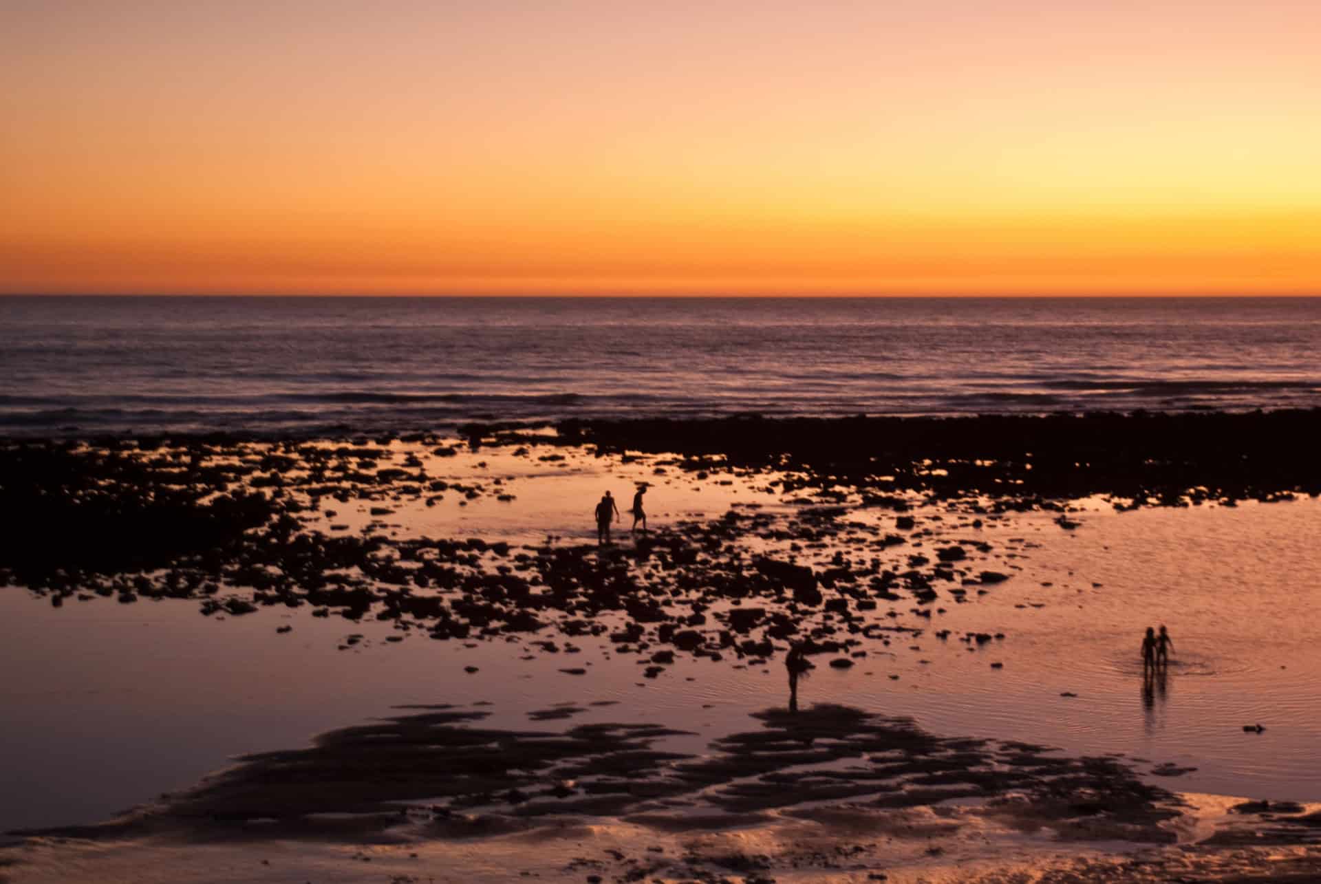 coucher de soleil à zahora plages proches de seville