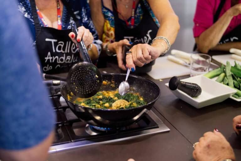 Cours de cuisine espagnole et dîner