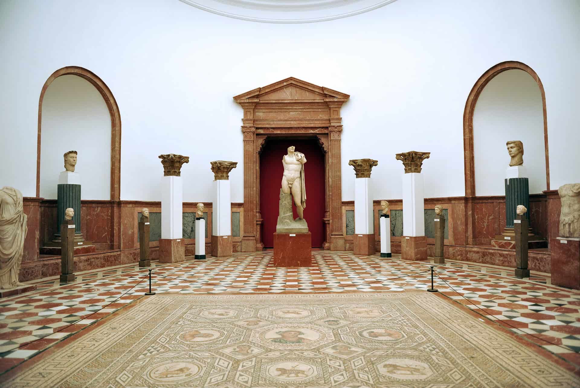 musee archeologique plaza de américa