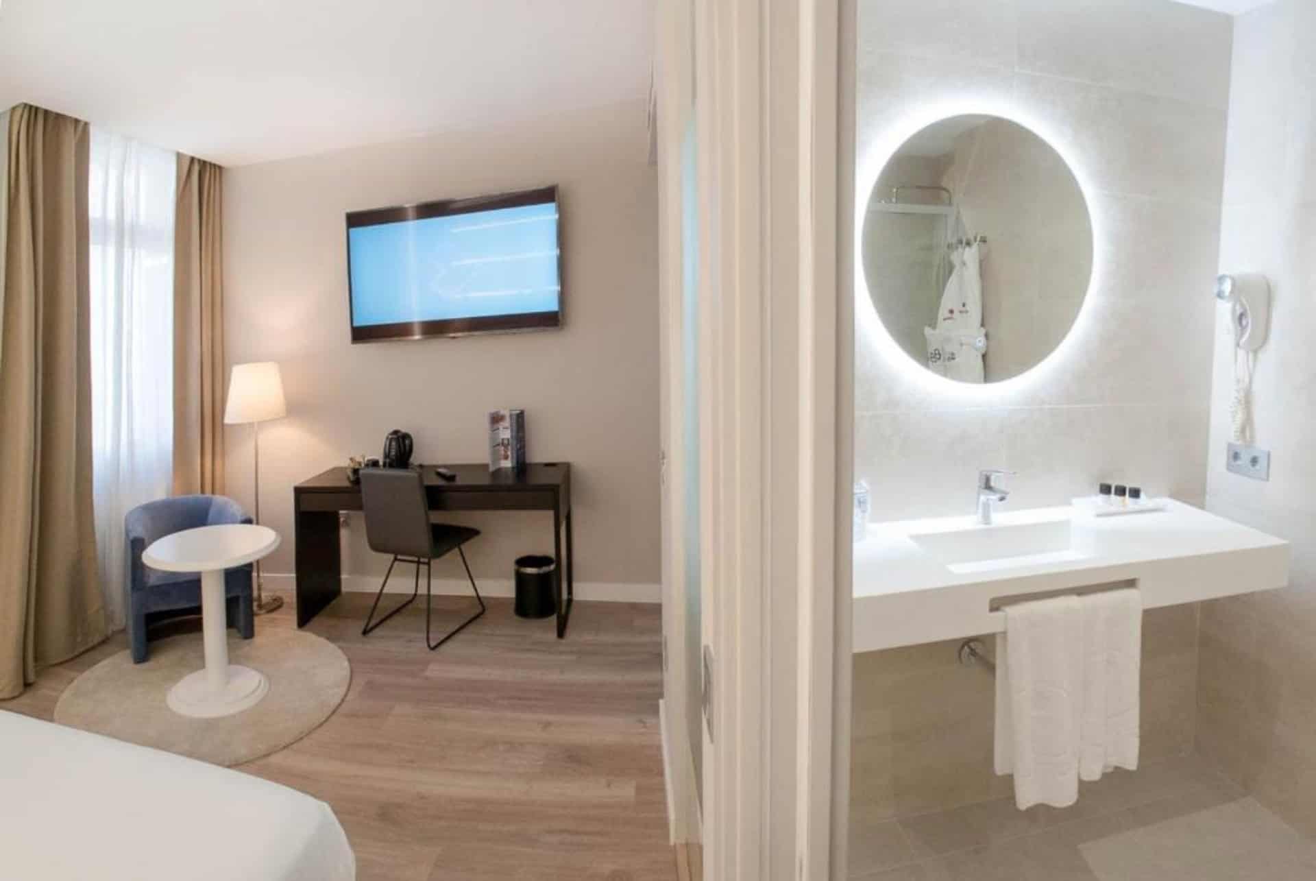 hotel pasarela salon