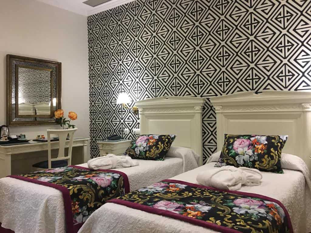 adriano boutique sevilla el arenal adriano boutique sevilla el arenal