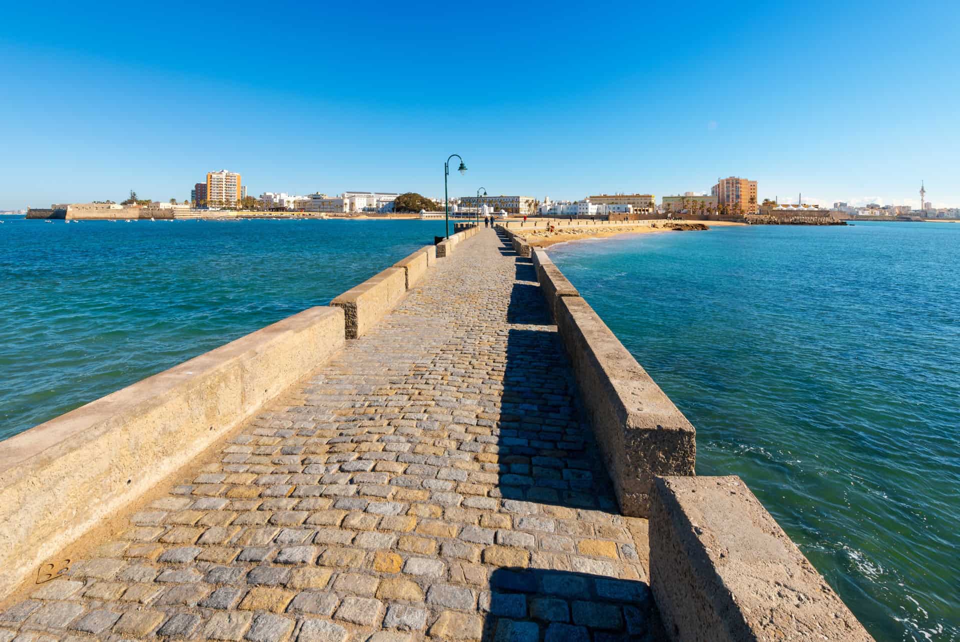 la caleta ou dormir a cadix la caleta ou dormir a cadix